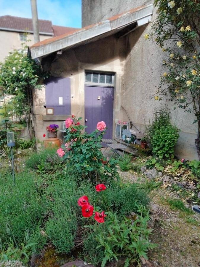 Gîte pour 5 personnes, avec jardin et piscine, animaux acceptés à Melay - 3