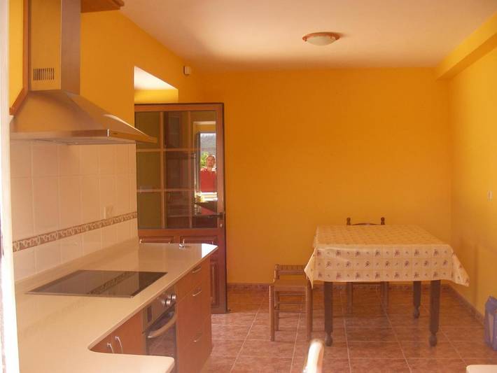 Casa rural para 8 personas, con vistas y jardín, Se admiten mascotas en Rías Altas - 2