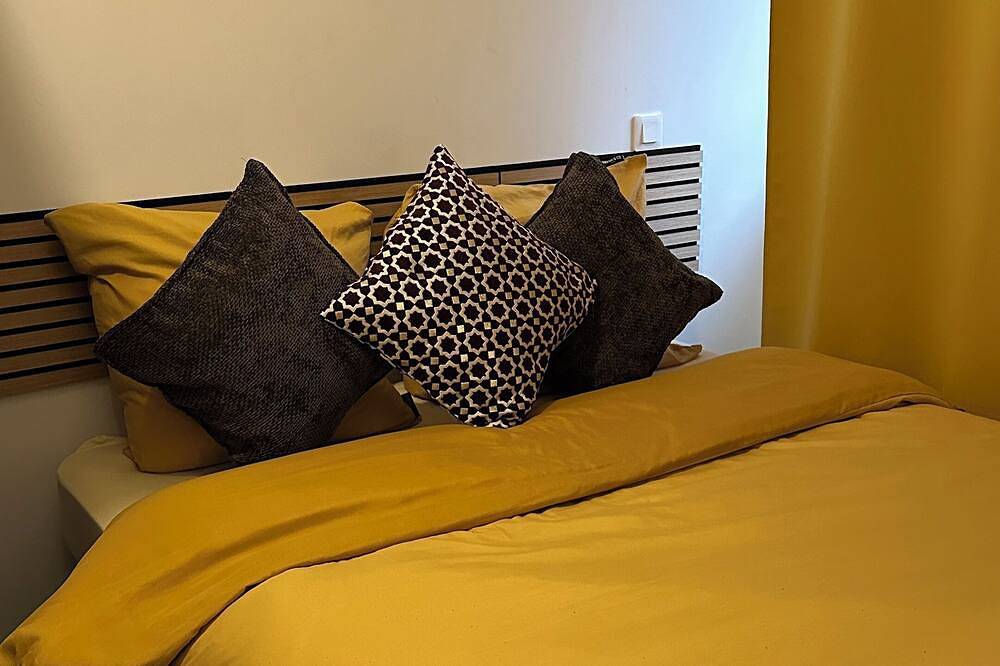 Entire apartment, Charming and Cosy Place 2 rooms 3 beds (Downtown) in Thionville, Moselle