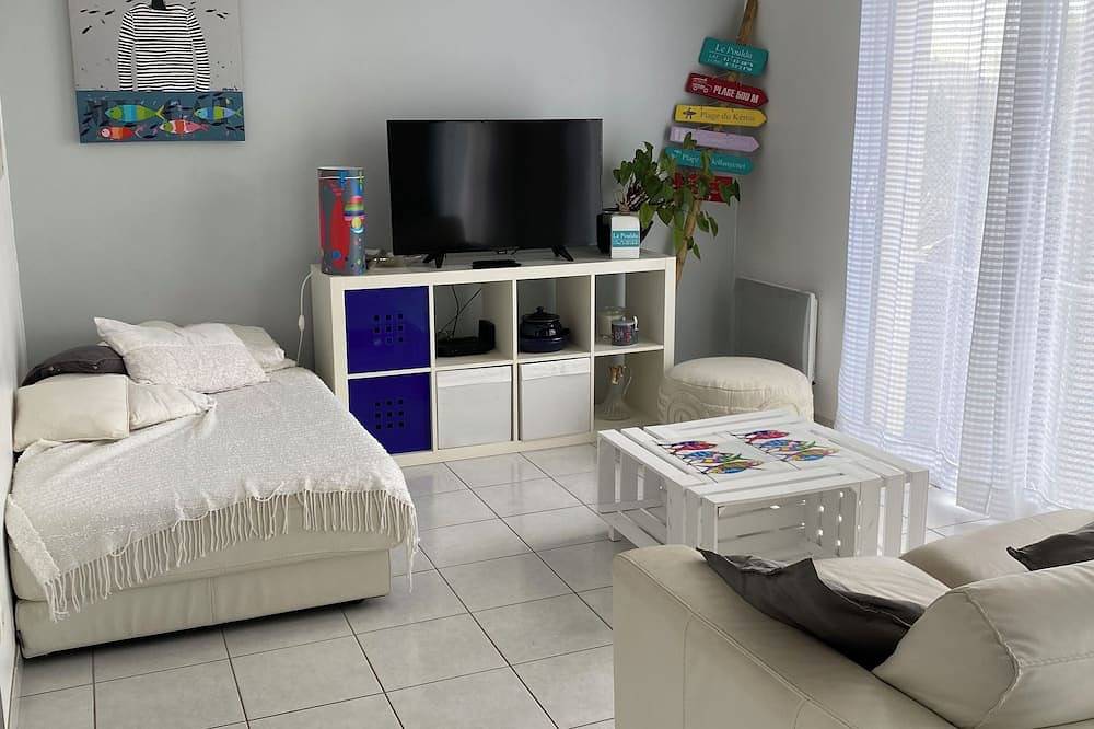 Agradable casa nueva con una vista única del mar y la isla. Playas a 750m in Le Pouldu, Clohars-Carnoët