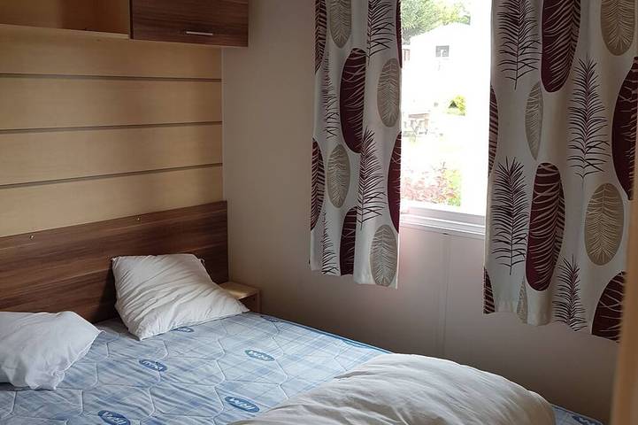 Mobil home pour 8 personnes, avec jardin et piscine à Litteau - 2