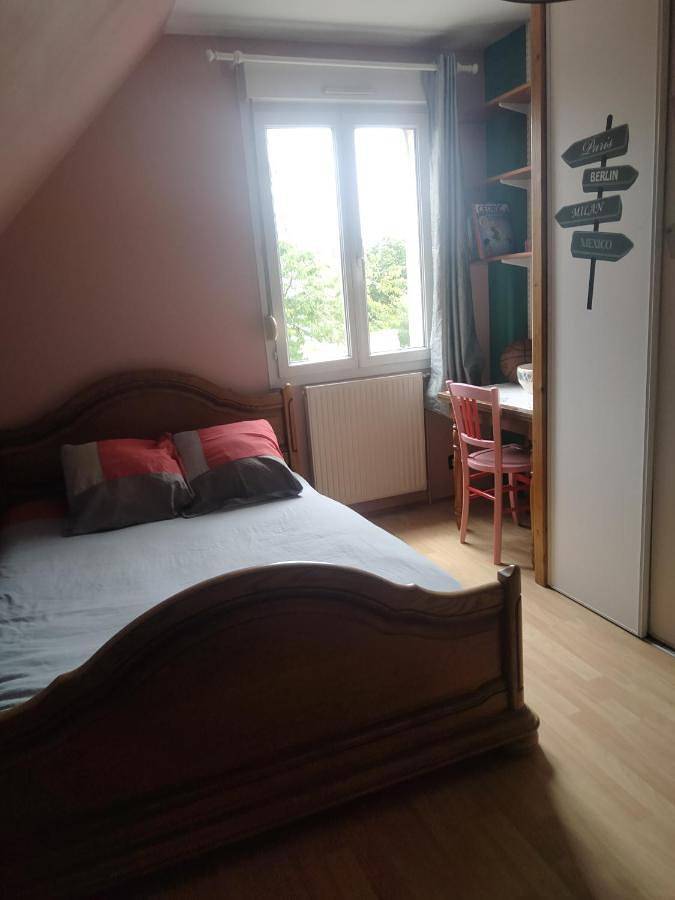 Gîte pour 8 personnes, avec jardin et vue à Teloché