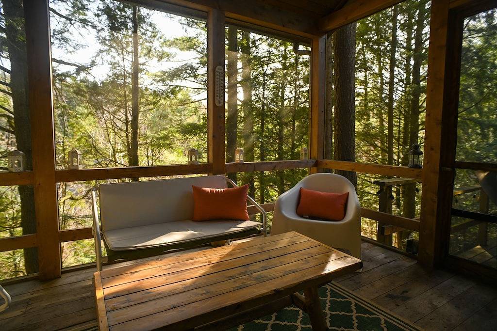 Beautiful Cedar Chalet Overlooking Jay Branch in Jay Peak