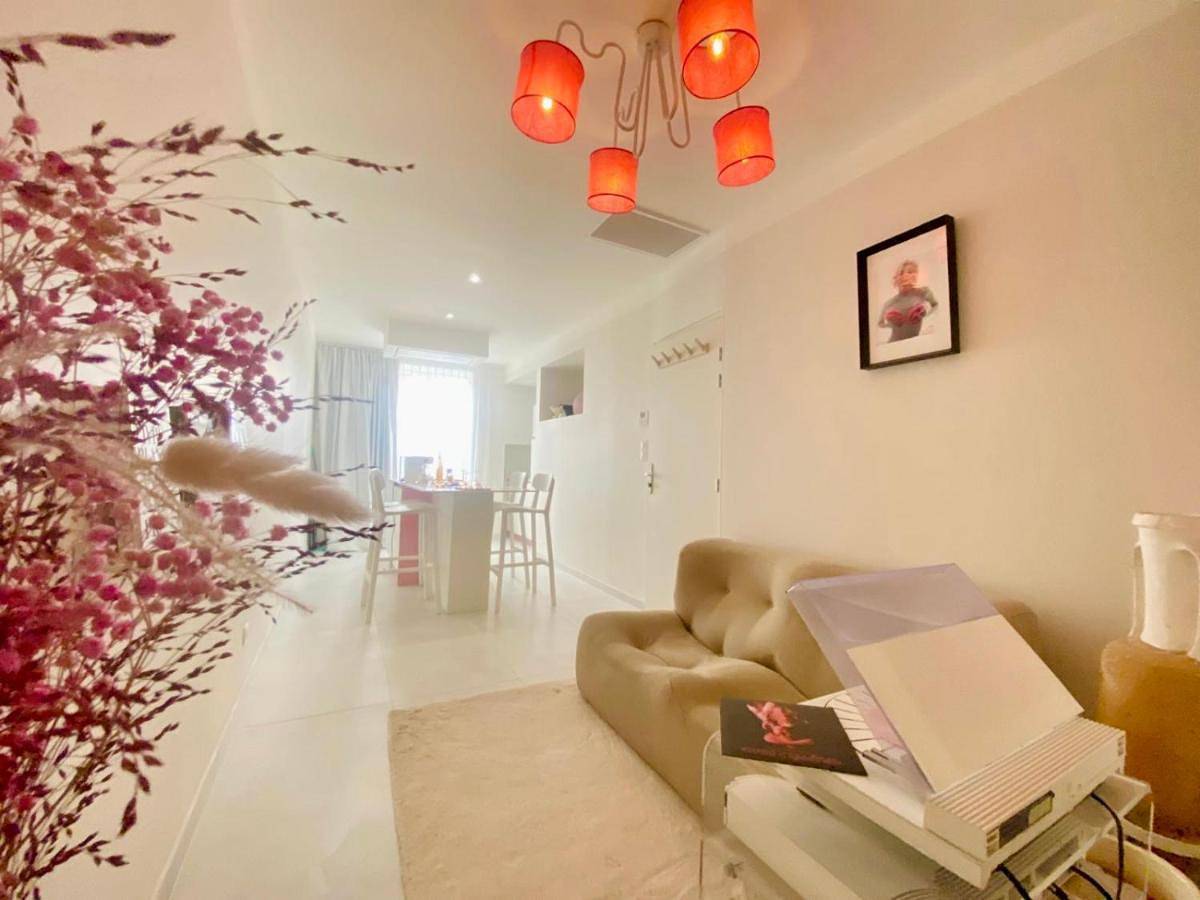 Appartement entier, "Rose" Atypique, clim, coeur du Quartier Haut in Sète, Côte méditerranéenne (France)