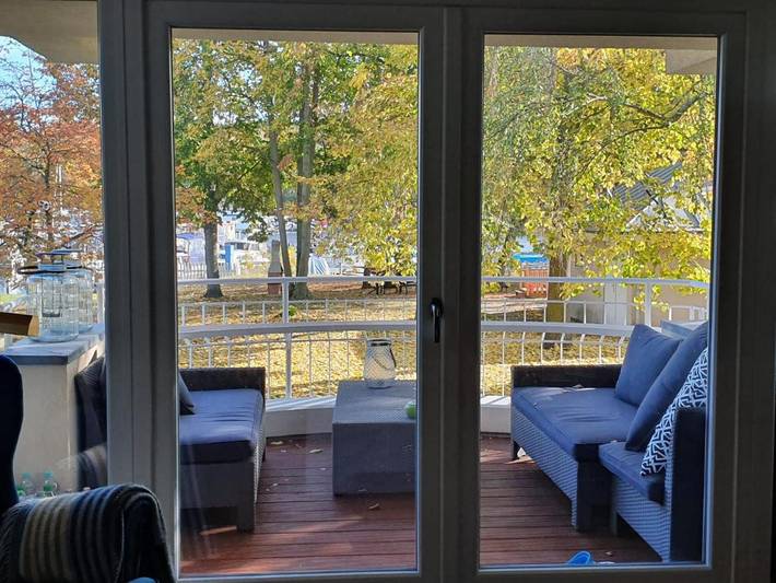 Ferienwohnung für 2 Personen, mit Balkon und Terrasse sowie Garten und Seeblick in Spandau