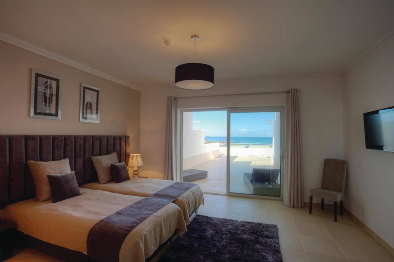 The Beachfront - Praia D'El Rey Golf & Beach Resort in Amoreira, Leiria distrito