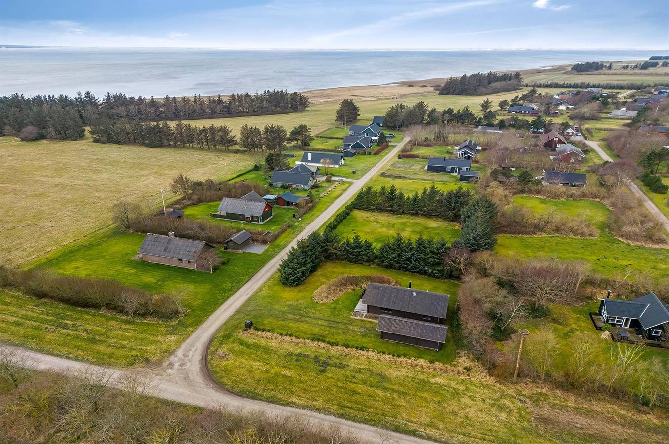 Stunning home in Vemb w/ 2 Bedrooms in Vemb, Nissum Fjord