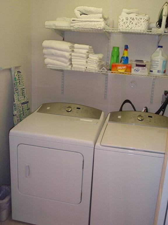 Ganze Wohnung, Berg Ansichten! Bedecktes Deck! Wanderung zum Bayer, Wanderwege, Sessellift 4 in Taos Ski Valley, Taos County