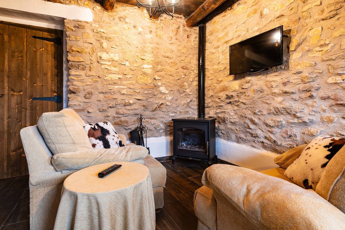 Appartement 'El Nido' avec vue sur la montagne, terrasse privée et jardin privé in Villafranca del Cid, Province de Castellón