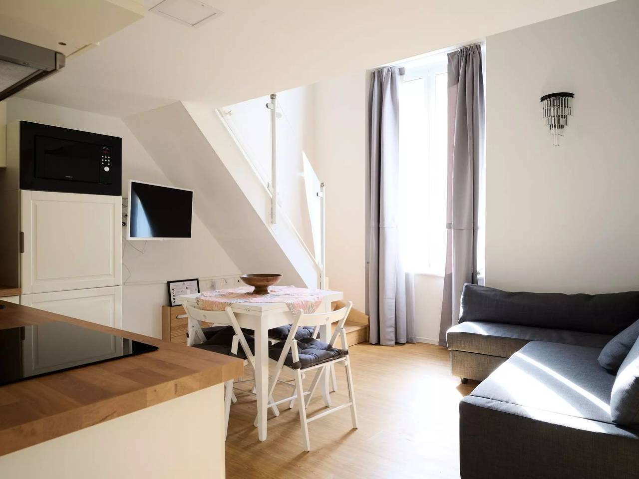 Apartamento entero, 3 estancias 4 Personas in Albisola Capo, Albisola Superiore