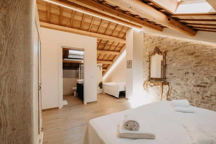 Apartment for 10 people, with View in Mel