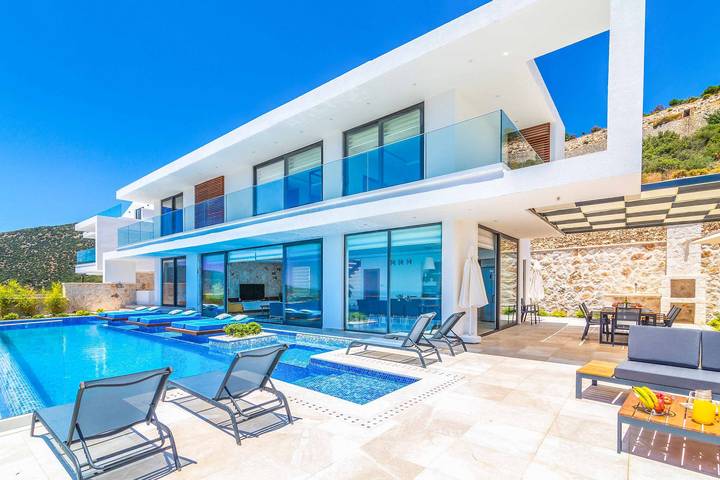 Villa für 10 Personen mit Balkon in Kaş, Provinz Antalya