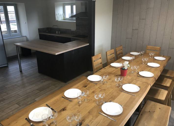 Gîte pour 15 personnes, avec jardin à Saint-Alban-sur-Limagnole - 4