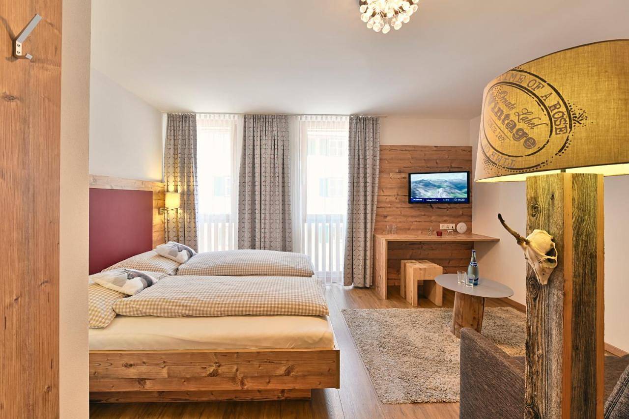 Deluxe Double or Twin Room with Mountain View in Stuben am Arlberg, Arlberg