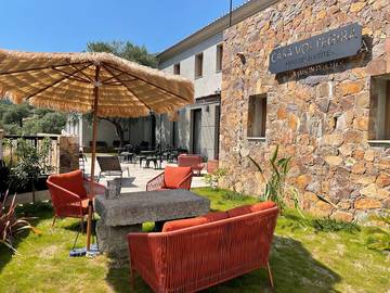 Chambre d’hôte pour 3 personnes, avec jardin et jacuzzi à Manso (homonymie)