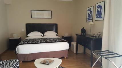 Chambre d’hôte pour 6 personnes, avec jardin ainsi que vue et piscine à Oletta
