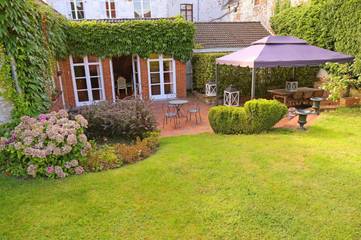 Chambre d’hôte pour 10 personnes, avec jardin et vue, animaux acceptés à Soignies