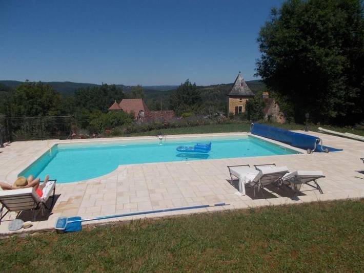 Location de vacances pour 6 personnes, avec Balcon ainsi que Terrasse et Jardin à Saint-Julien-de-Lampon - 2
