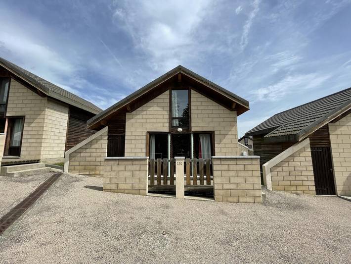 Gîte pour 6 personnes, avec jardin et piscine, animaux acceptés à Carcanières