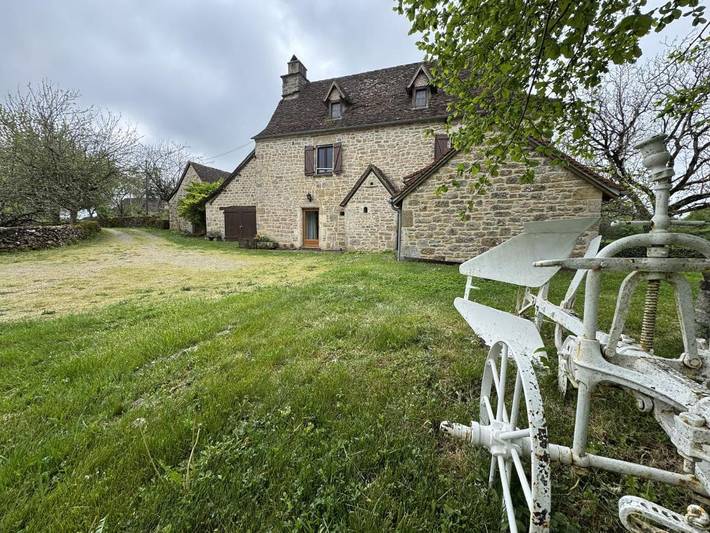 Location de vacances pour 8 personnes, avec jardin à Miers - 2