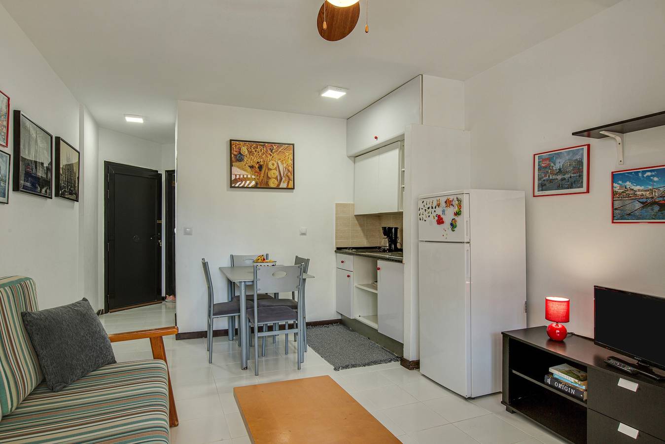 Appartement "Villa Amanda" met Uitzicht op Zee, Zwembad, Wi-Fi, Airconditioning & Terras, foto 13