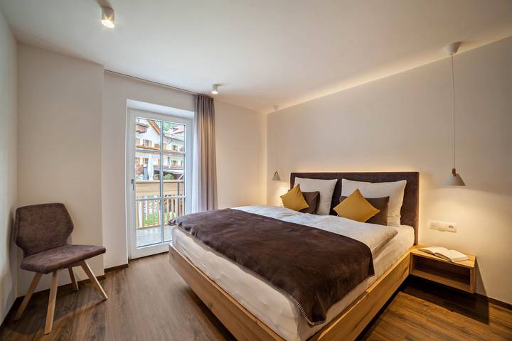 Ganze Wohnung, Ferienwohnung "Engel Stodl" mit Bergblick, A/C, Wlan, Balkon, Sauna & Terrasse in Partschins, Texelgruppe