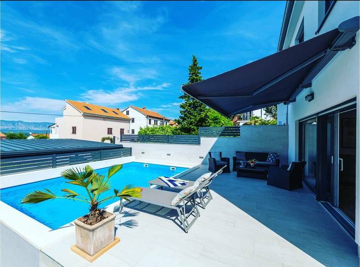 Villa für 4 Personen, mit Garten und Pool auf Krk - 2