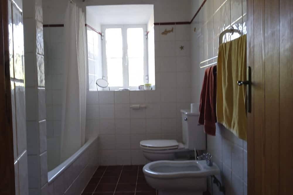 Romantisches modernisiertes Bauernhaus ,großer Garten,absolute Ruhe,klare Luft in São Brás de Alportel, Faro Distrikt