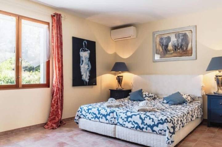 Location de vacances pour 6 personnes, avec terrasse et jardin à Oupia - 4