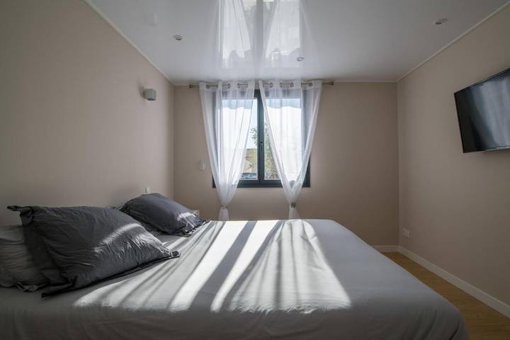 Location de vacances pour 6 personnes, avec jardin et vue à Saint-Jean-de-Fos - 4