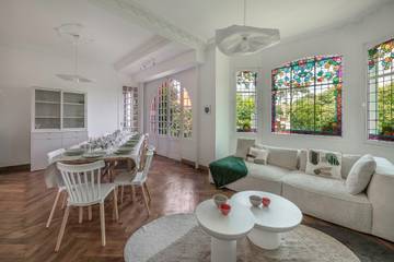 Location de vacances pour 14 personnes, avec terrasse et jardin dans Grande plage de Tharon