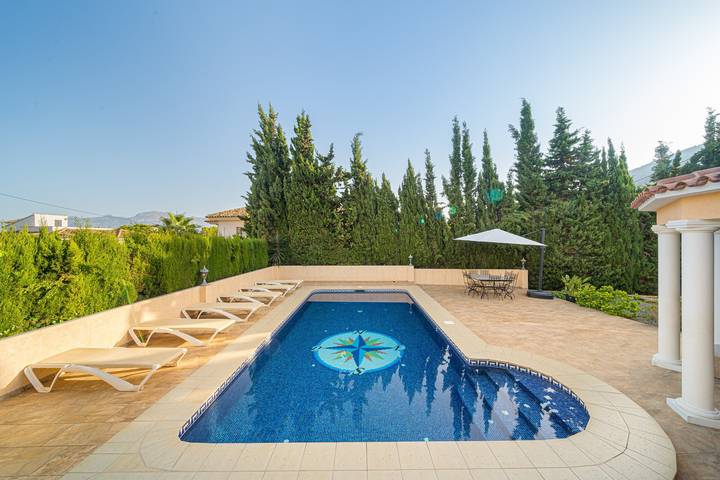 Vakantiehuis voor 8 personen, met Tuin in L'Alfàs del Pi