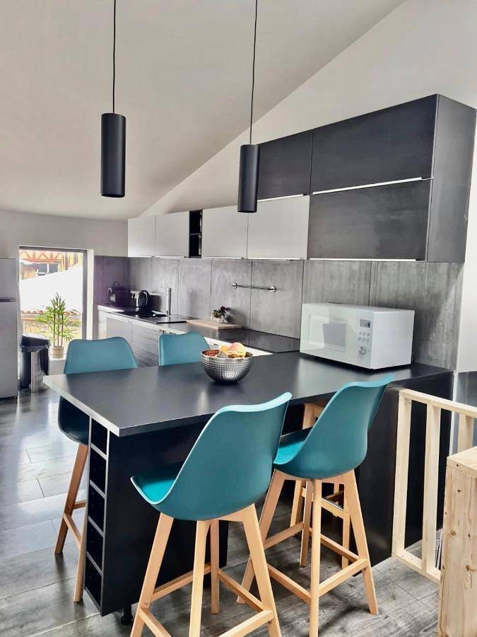 Gîte pour 6 personnes, avec balcon et vue à Billom - 2