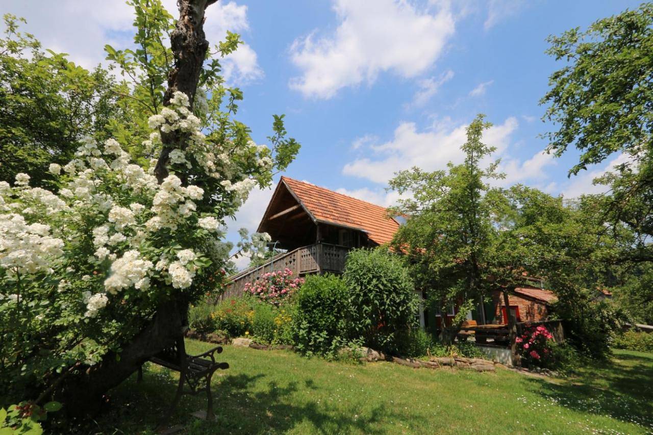 Ganze Wohnung, Three-Bedroom Apartment in Südoststeiermark, Kirchberg an der Raab