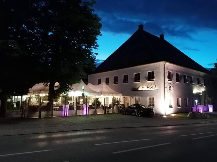 Hotel für 2 Personen, mit Terrasse und Garten sowie Ausblick - 1