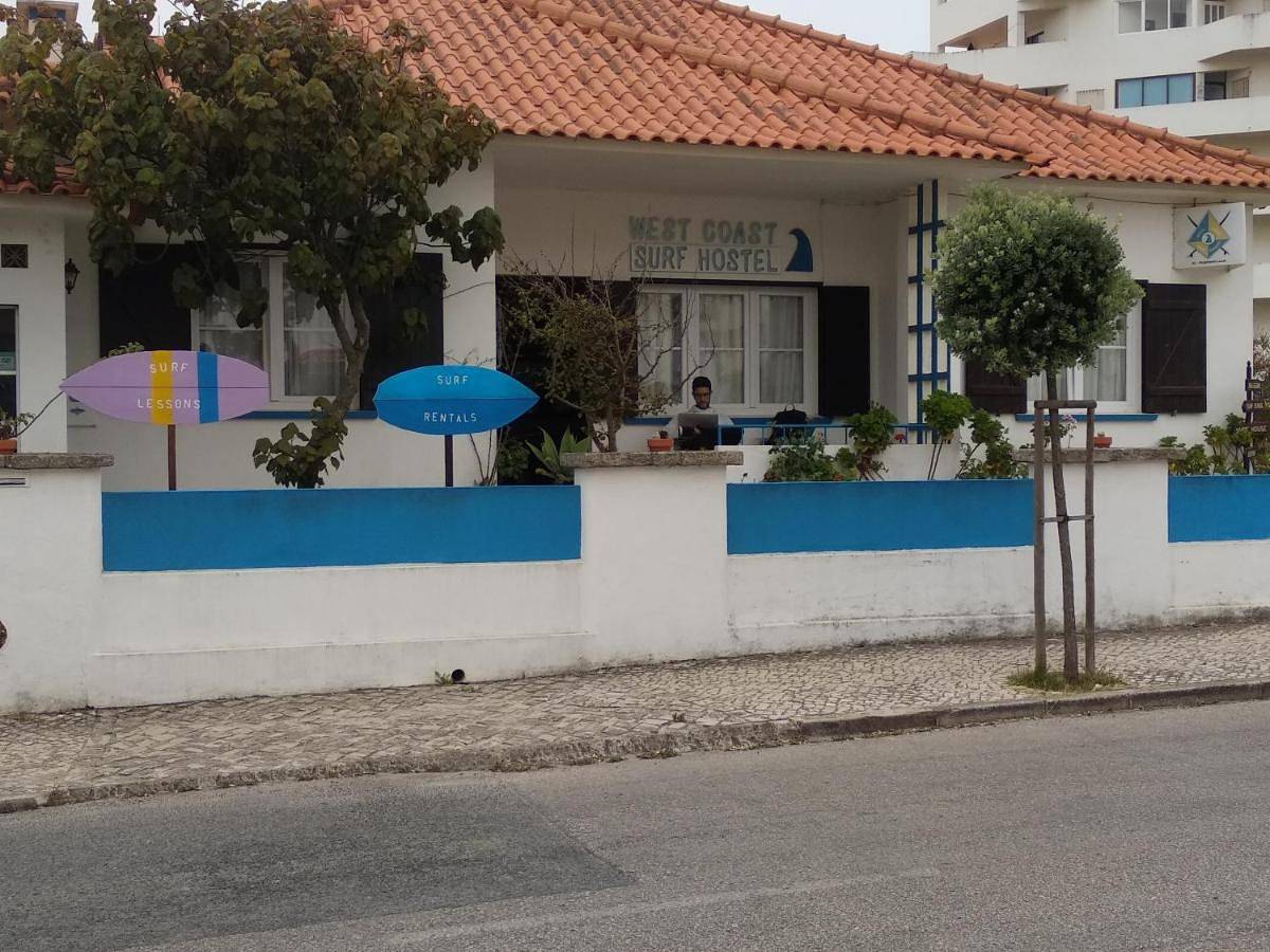 Standard Twin Room with Shared Bathroom in Praia da Areia Branca, Lourinhã