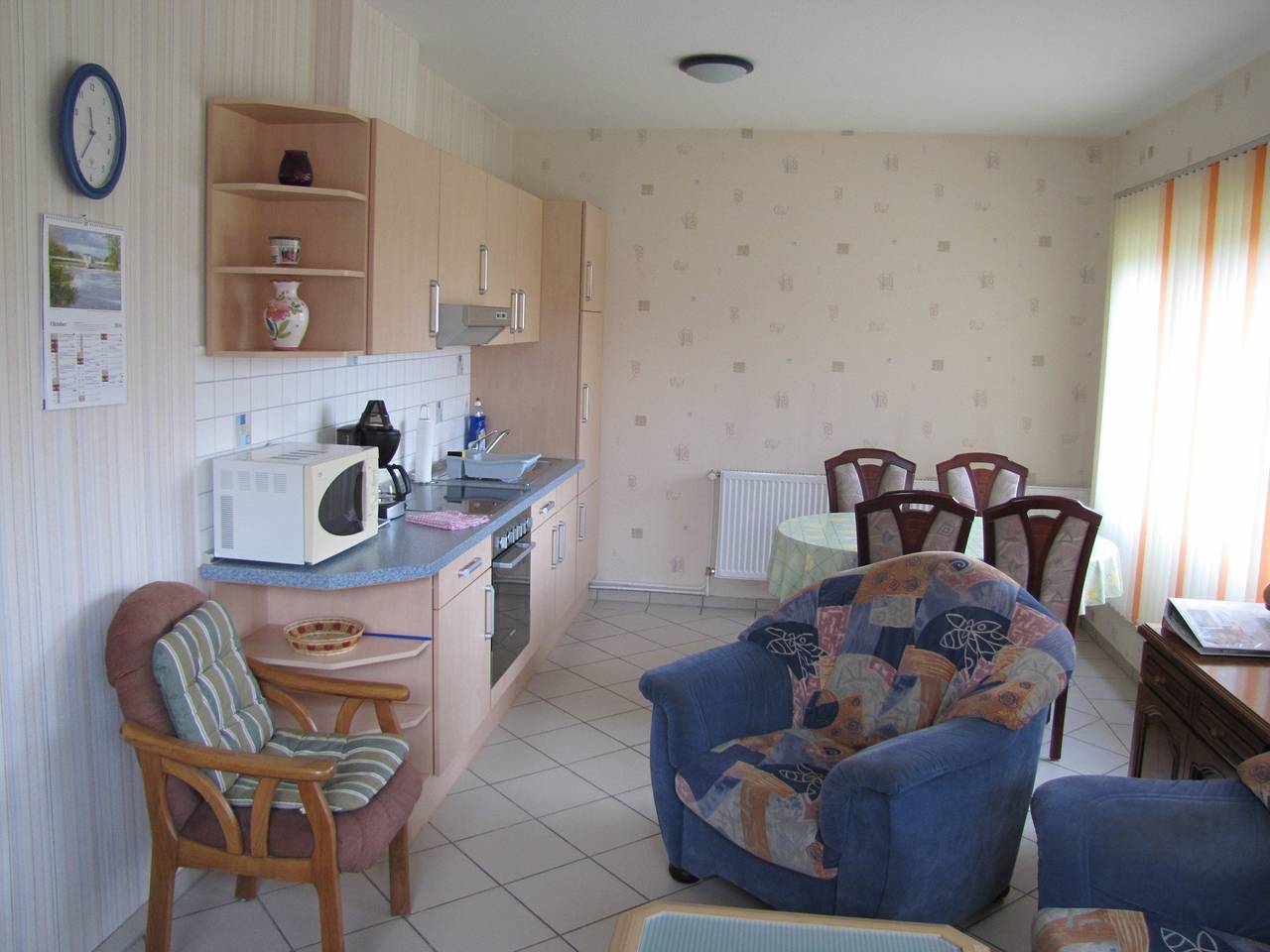 Ganze Ferienwohnung, Ferienwohnung Mauer, Wohnung "Ost" in Heede, Emsland