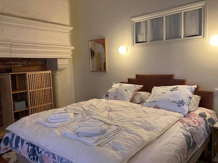 Location de vacances pour 7 personnes, avec terrasse et piscine, animaux acceptés à Saint-Loup-Lamairé - 4