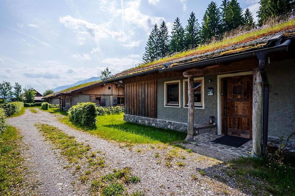 Chalet mit Sauna und Garten nahe Nassfeld Region in Hermagor, Hermagor-Pressegger See