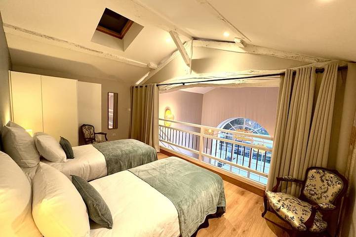 Location de vacances pour 6 personnes, avec piscine ainsi que jardin et terrasse à Saint-Sulpice-de-Faleyrens - 4