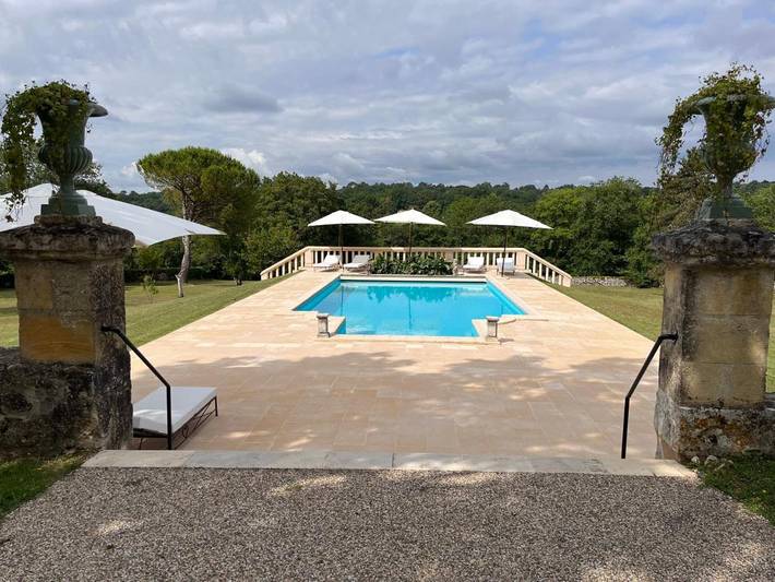 Location de vacances pour 2 personnes, avec jardin et vue ainsi que sauna et piscine à Campsegret - 2