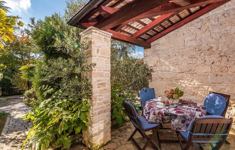 Gîte pour 4 personnes, avec balcon/terrasse et piscine, animaux acceptés à Svetvinčenat - 4