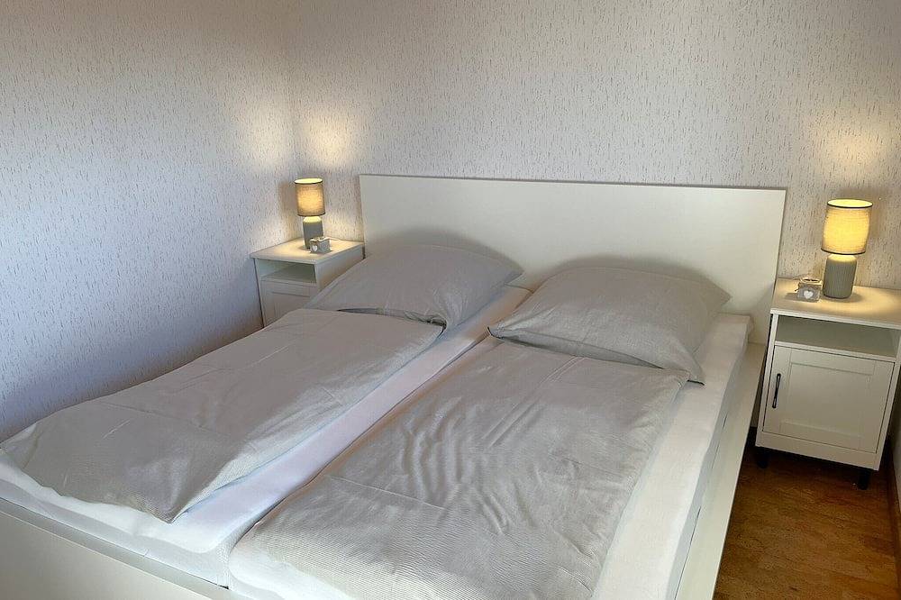 Gemütliches Ferienhaus in Warwerort, 150 m zur Nordsee, mit Garten. Kurtaxenfrei in Warwerort, Nordseeküste