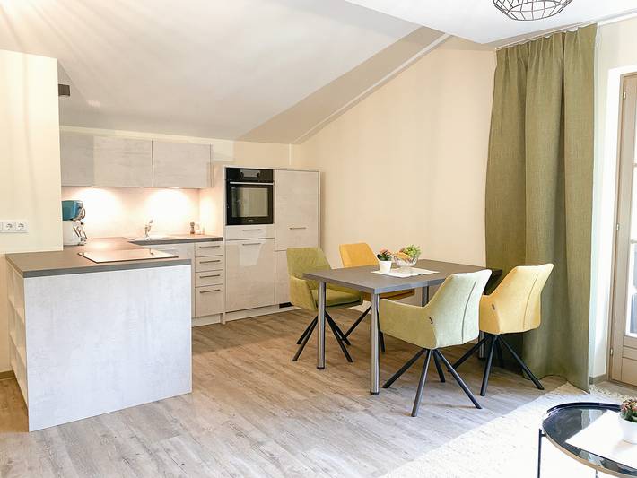 Ferienwohnung für 4 Personen, mit Balkon und Terrasse in Maria Alm am Steinernen Meer
