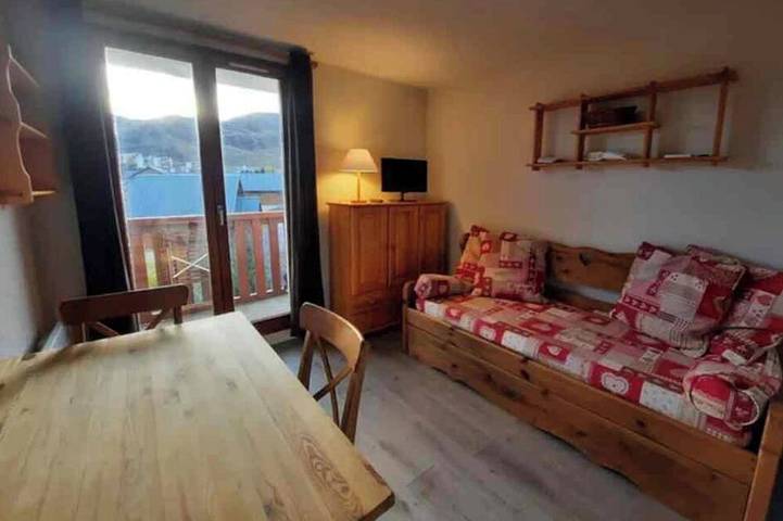 Gîte pour 2 personnes, avec balcon et jacuzzi dans Office De Tourisme La Toussuire - 4