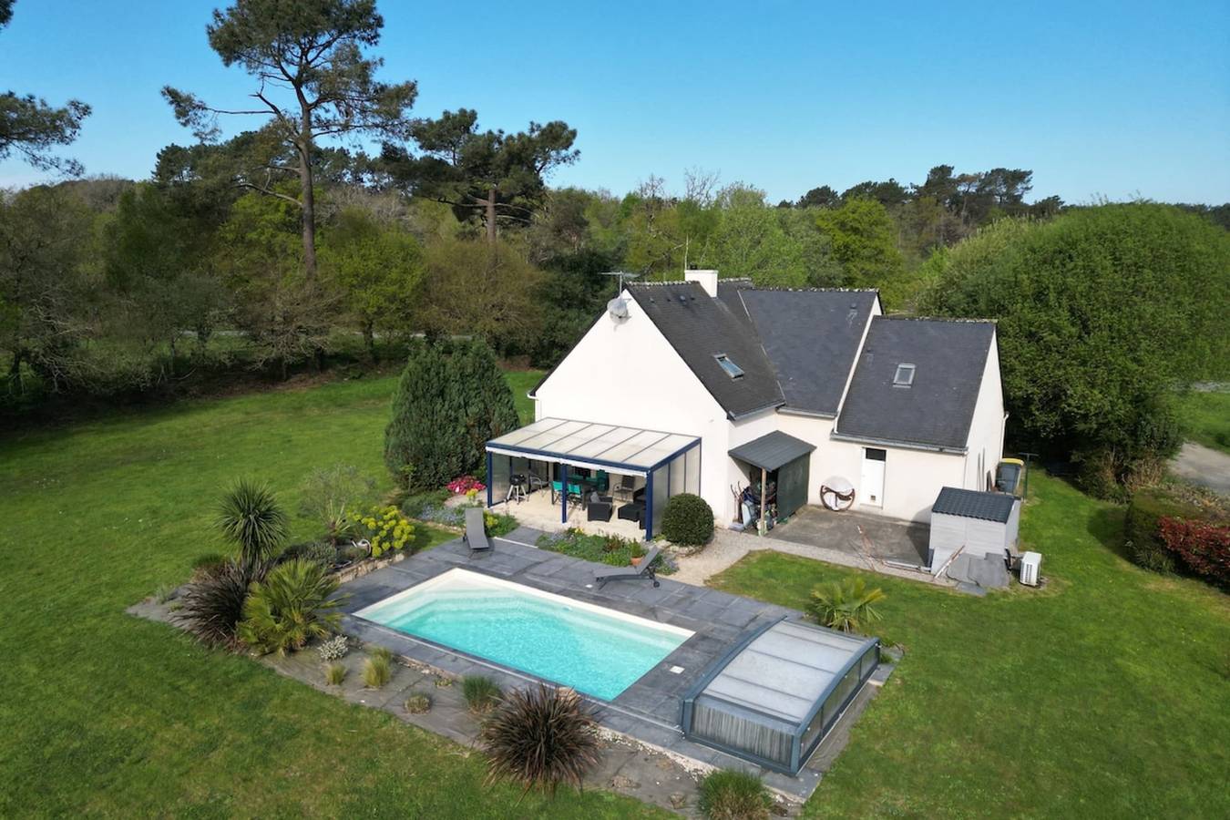 Ferienhaus für 6 Personen mit Terrasse in Sainte-Hélène, Côte des Mégalithes