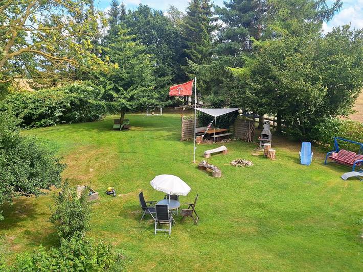 Ganze Ferienwohnung, Ferienwohnungen am Waldrand - Ferienwohnung 2 in Ahrenshagen-Daskow, Vorpommern-Rügen