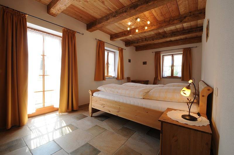 Stöttnerhof Urlaub auf dem Bauernhof - Ferienwohnung Zellerhorn für 2-5 Personen (82 qm) in Bernau am Chiemsee, Chiemsee