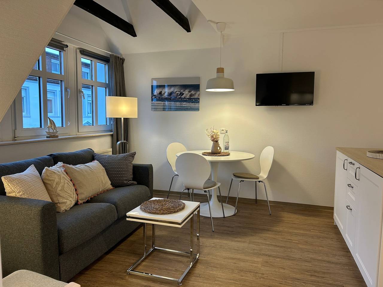 Ganze Ferienwohnung, Ferienwohnung-juist-strandburg 307 für 2 bis 3 Personen mit Schwimmbad und Sauna in Juist