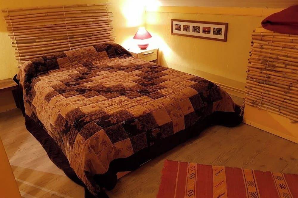 Ganze Wohnung, Appartement 'Duplex Station Alpe Du Grand Serre' mit Bergblick, privater Terrasse und Wlan in La Morte, Nationalpark Écrins